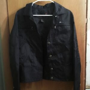 Authentic Rocawear Black Nylon Button Up Jacket Size XL Demensions Are 22" X 23"